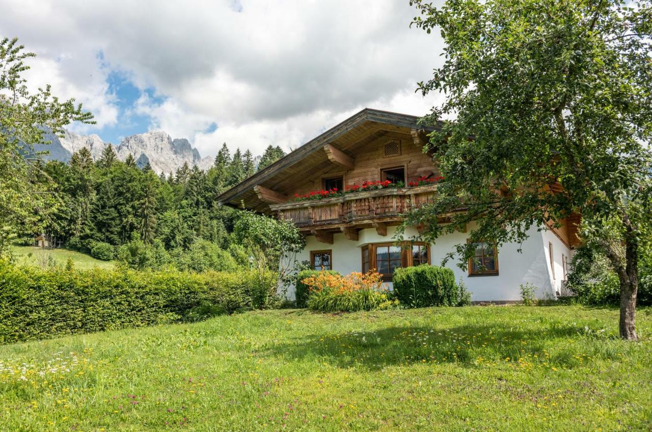 Chalet Gluecklich Sein... Елльмау Екстер'єр фото